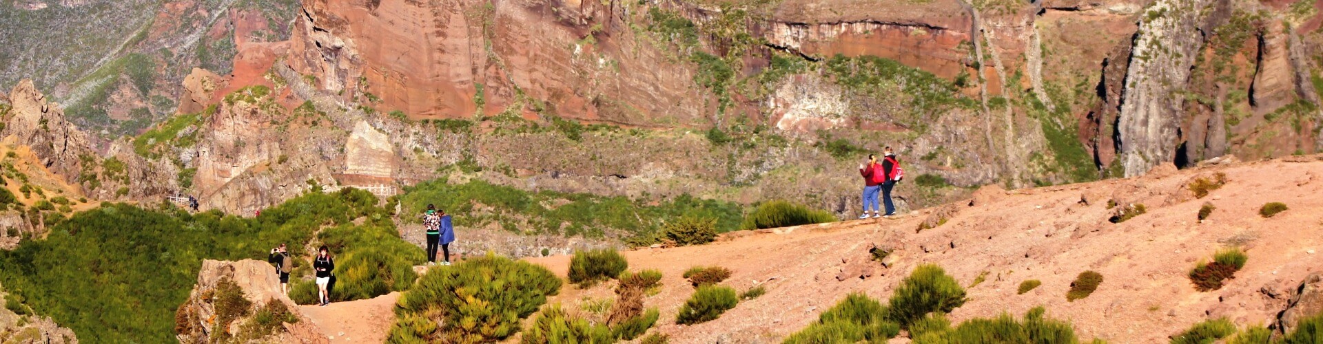 Madeira Peaks Edge Guided Walk