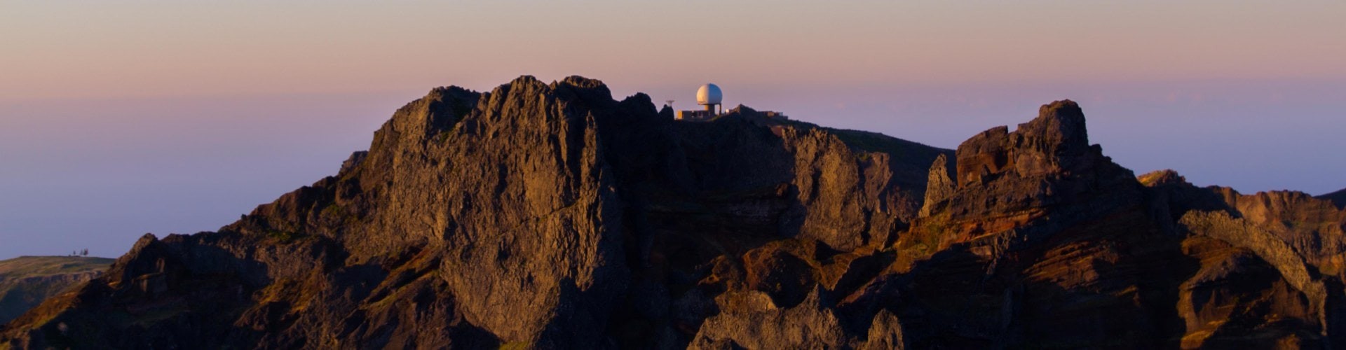 Pico do Areeiro Medium Trail Tour  in Madeira Island