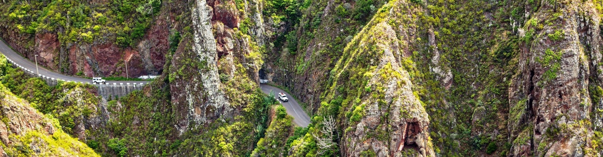 The Best of the South Jeep Tour in Madeira Island