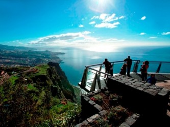 Cabo Girão Bus Tour Sightseeing Bus Yellow