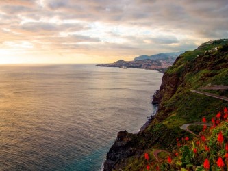 Cristo Rei, Conde Carvalhal and Funchal