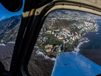 Airplane Tour Funchal Bay