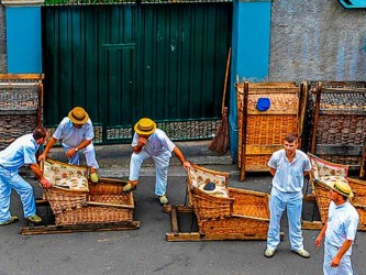 Monte & Botanical Gardens Tour in Madeira