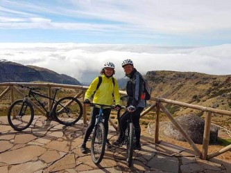 Pico do Areeiro to Funchal Mountain Bike Tour