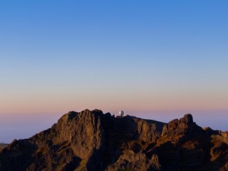 Pico do Areeiro Medium Trail Tour  in Madeira Island