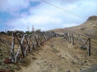 PR1 Vereda do Pico Branco e Terra Chã Hiking Trail in Porto Santo