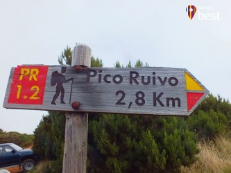 PR1.2 Vereda do Pico Ruivo Hiking Trail in Madeira