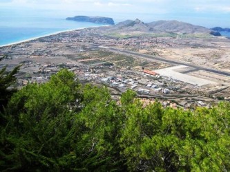 PS PR2 Vereda do Pico Castelo Hiking Trail in Porto Santo