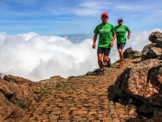 Ribeiro Frio 2 Medium Trail tour in madeira island