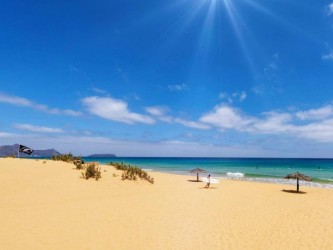 Stand Up Paddle Lesson Porto Santo, Madeira